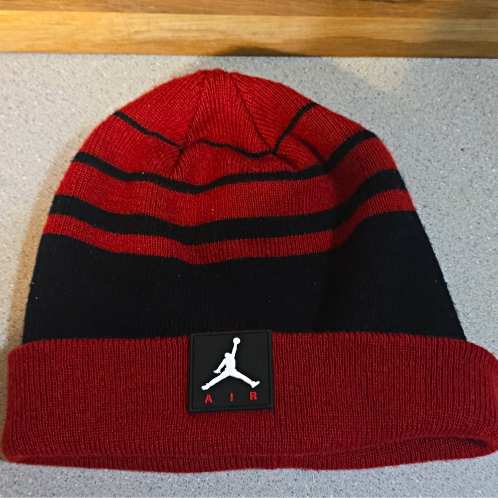 Jordan Air Jordan Youth Boys Knit Beanie Red/Black Striped Jumpman Stretch